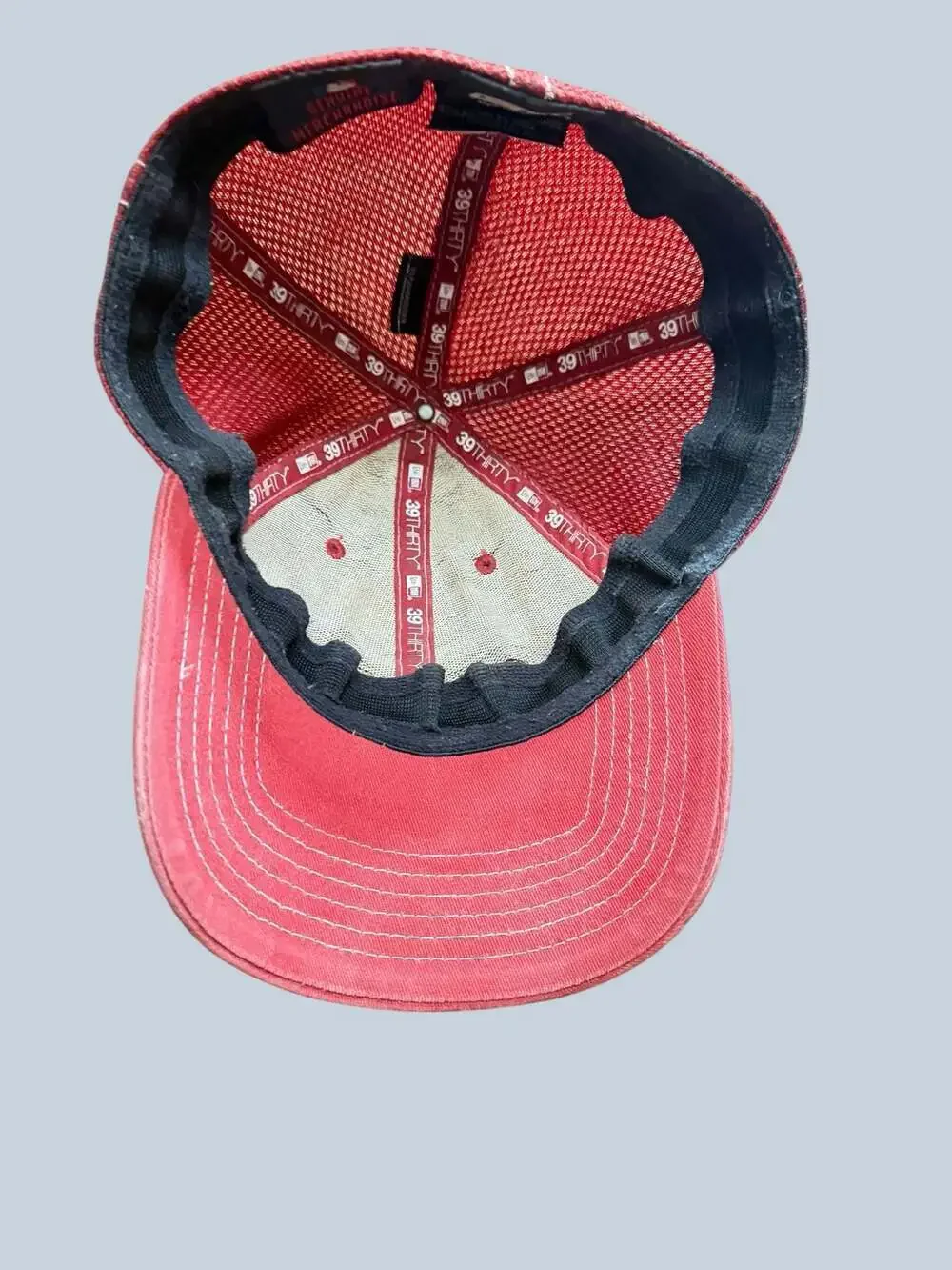 New Era 39THIRTY Houston Astros Distressed Red Mesh Back Flex Fit Hat